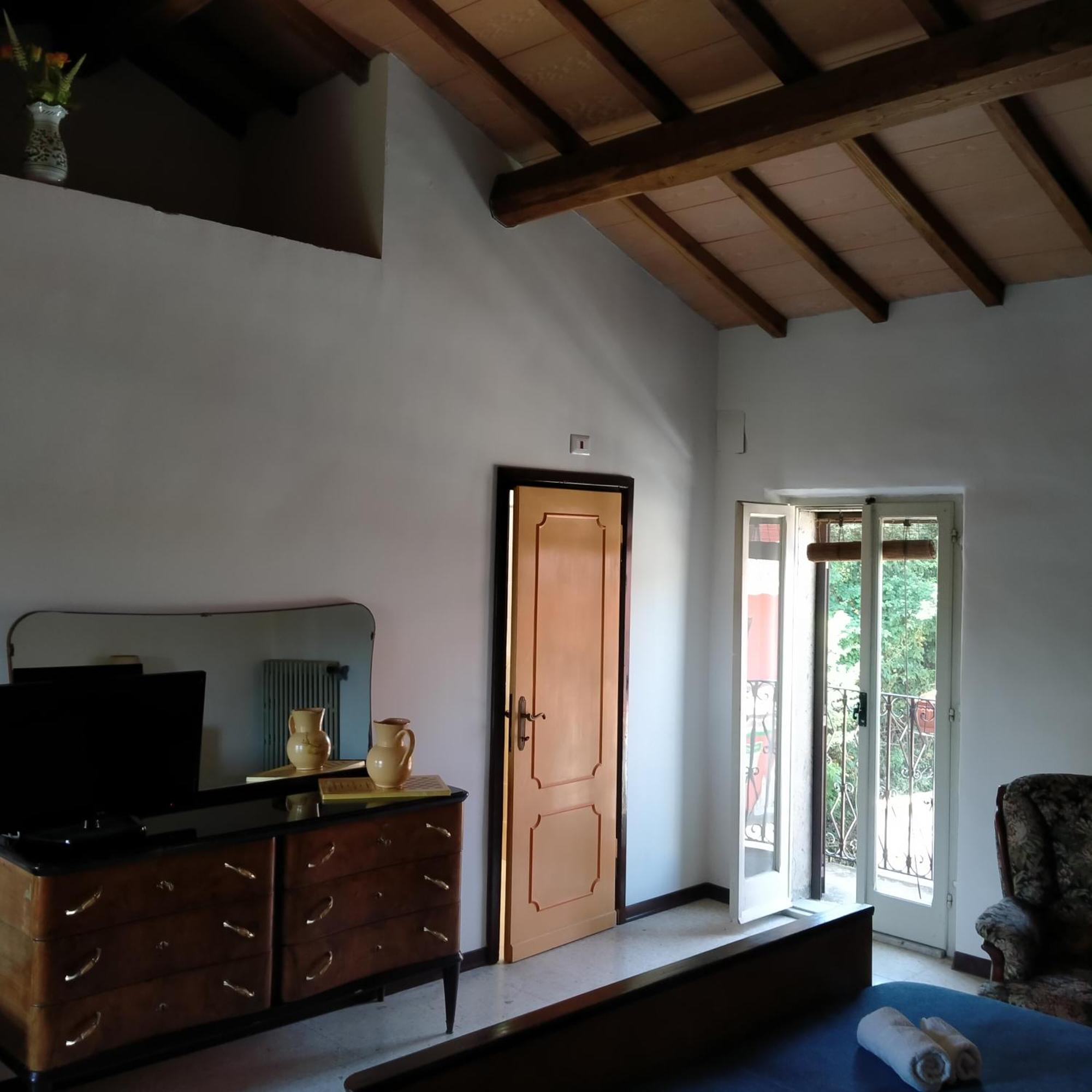 La Casa Di Augusto 호텔 보마르조 외부 사진
